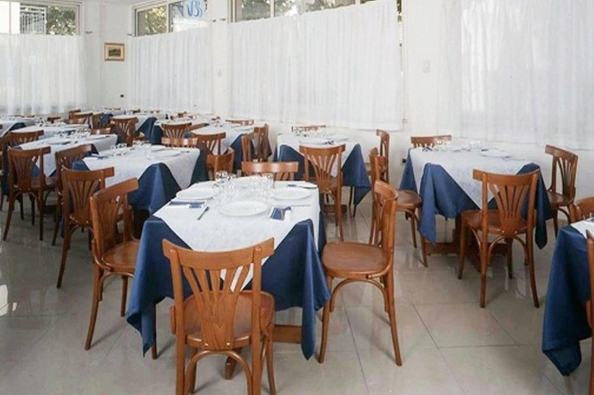Blue Hotel تْشيزيناتيكو المظهر الخارجي الصورة