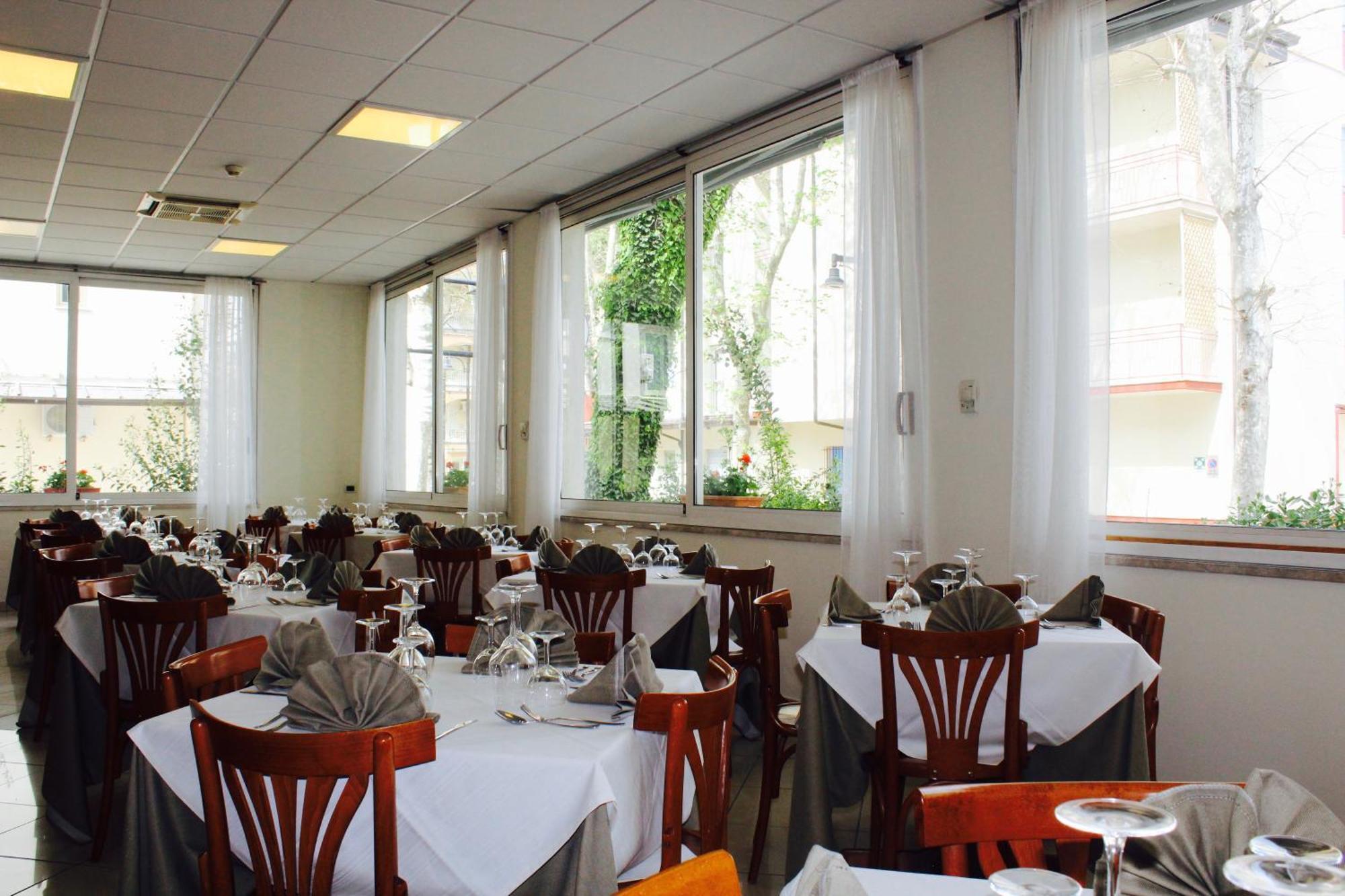 Blue Hotel تْشيزيناتيكو المظهر الخارجي الصورة