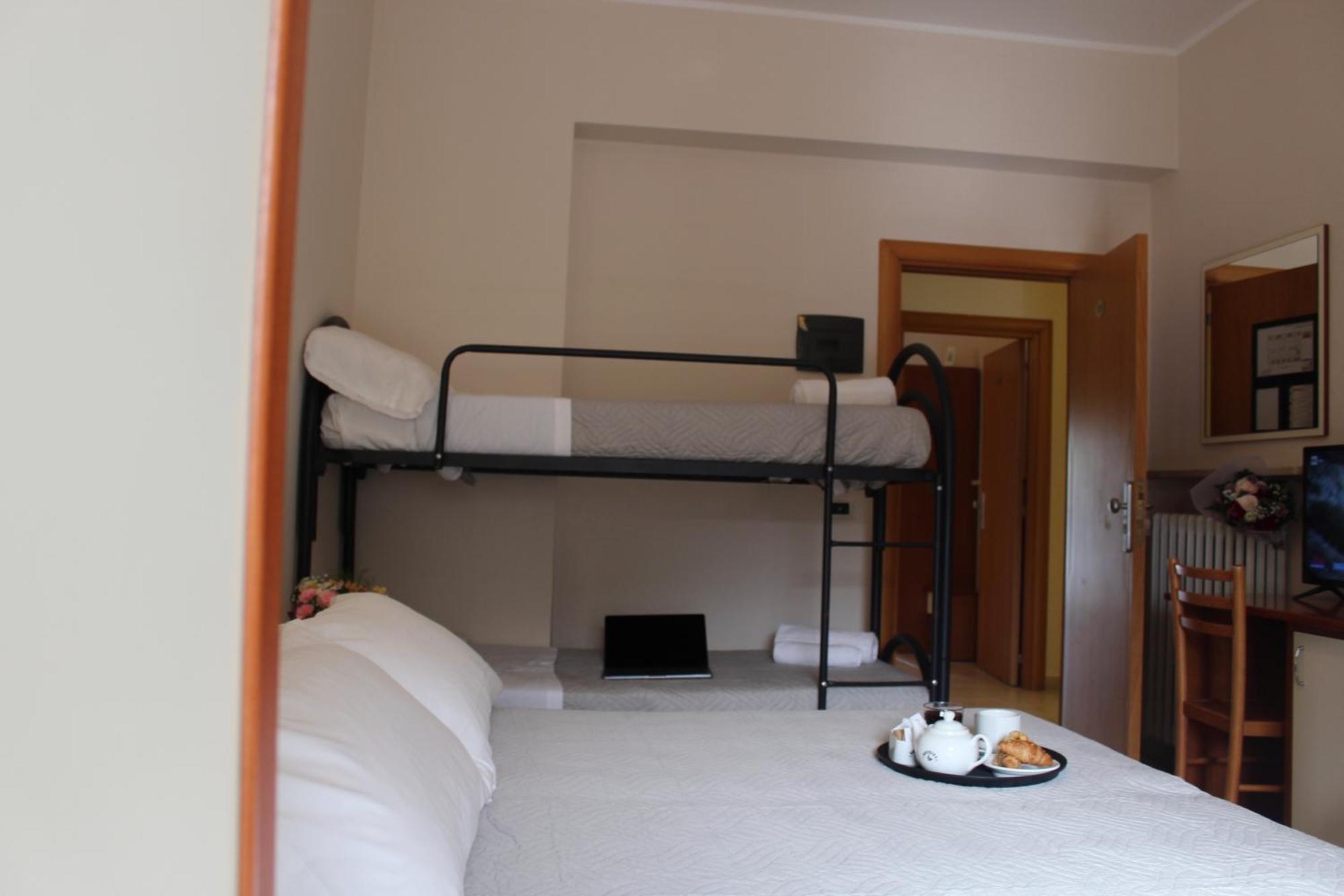 Blue Hotel تْشيزيناتيكو المظهر الخارجي الصورة
