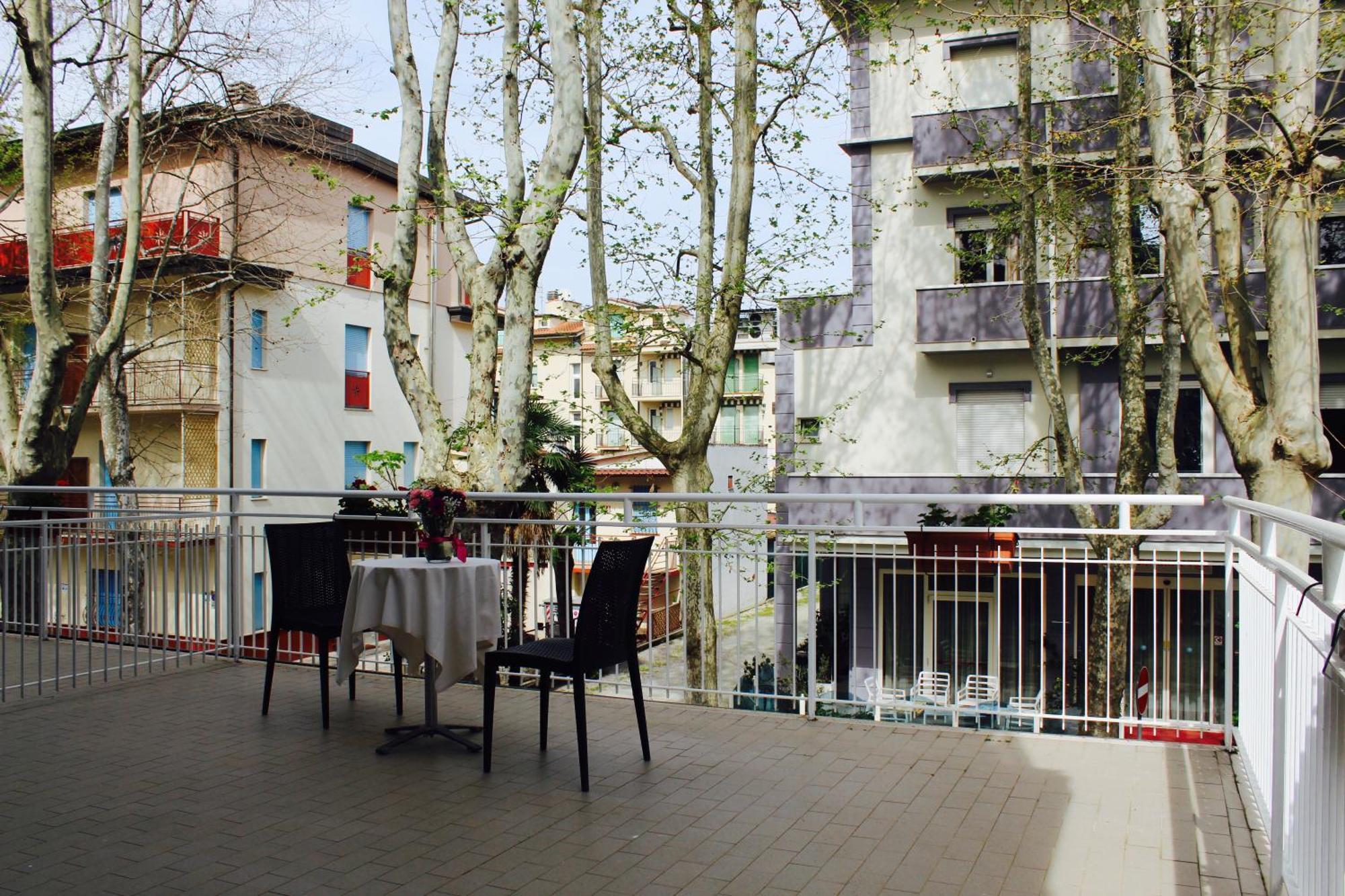 Blue Hotel تْشيزيناتيكو المظهر الخارجي الصورة