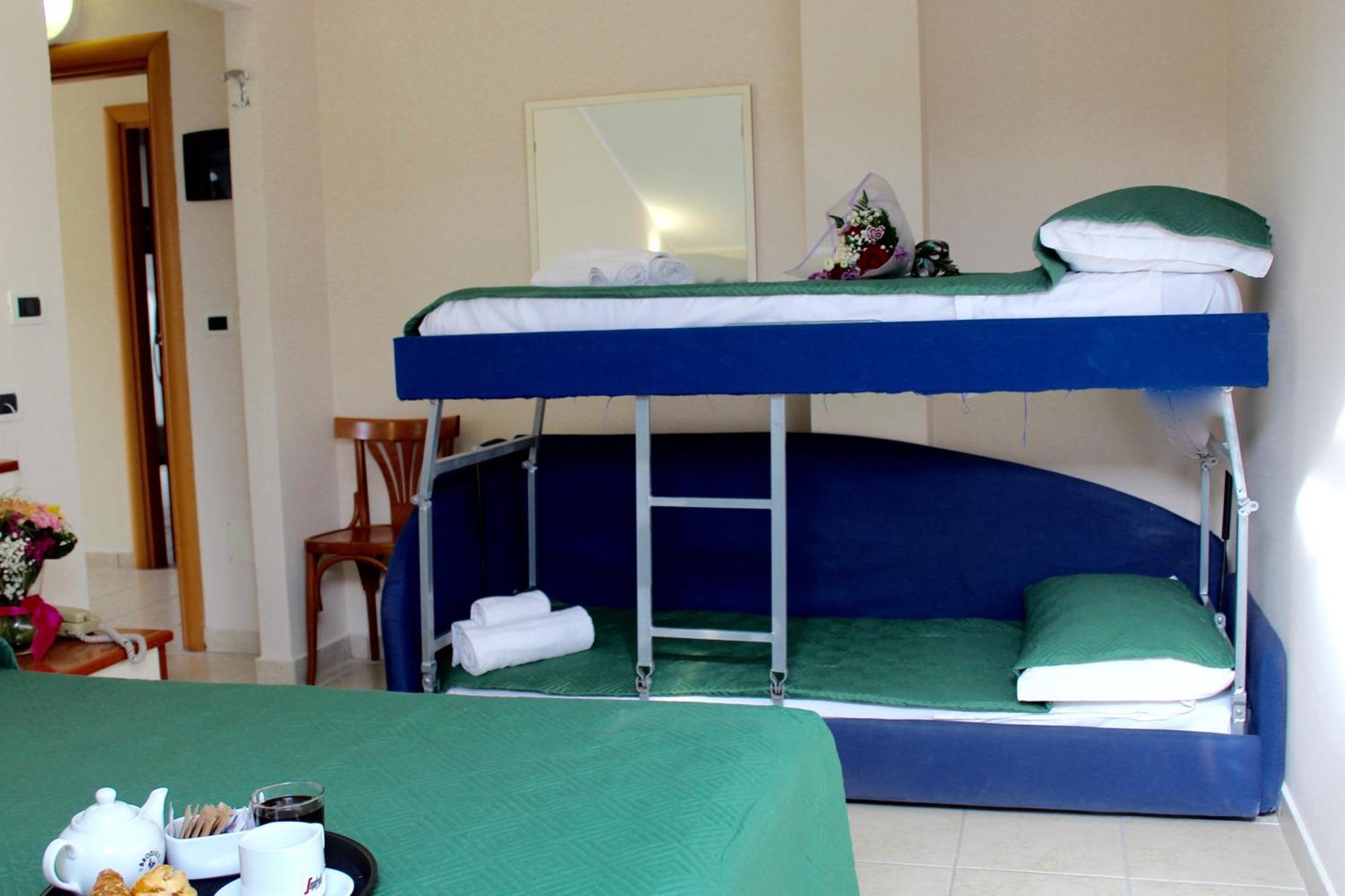 Blue Hotel تْشيزيناتيكو المظهر الخارجي الصورة