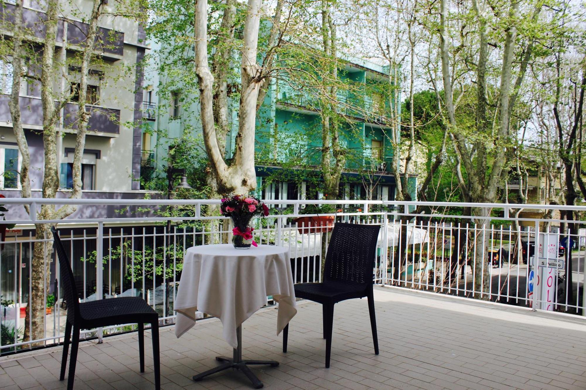 Blue Hotel تْشيزيناتيكو المظهر الخارجي الصورة